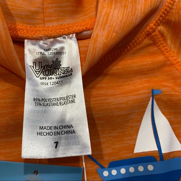 Boy's Short Sleeve Gone Fishing Swim Shirt Size 7 - Picture 8 of 11